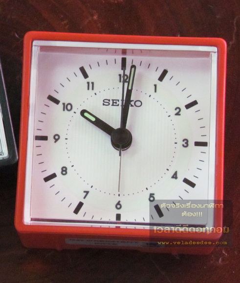 นาฬิกาปลุก SEIKO รุ่น QXE041ENT (เครื่องเดินเงียบไม่มีเสียงรบกวน) *