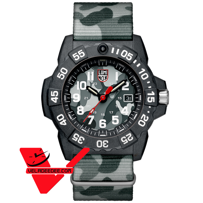 Luminox Navy Seal นาฬิกาข้อมือชาย เรือน Carbon  สายผ้านาโต รุ่น XS.3507.PH