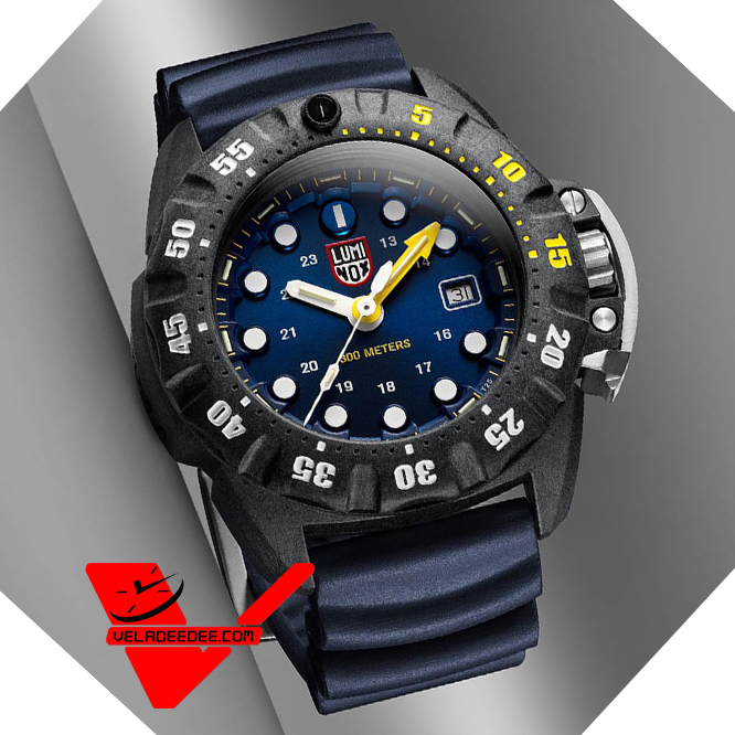 LUMINOX SCOTT CASSELL DEEP DIVE 1550 SERIES  ศูนย์ไทยศรีทองพาณิชย์ 2 ปี นาฬิกาข้อมือชาย  เรือน Carbon รุ่น XS.1553